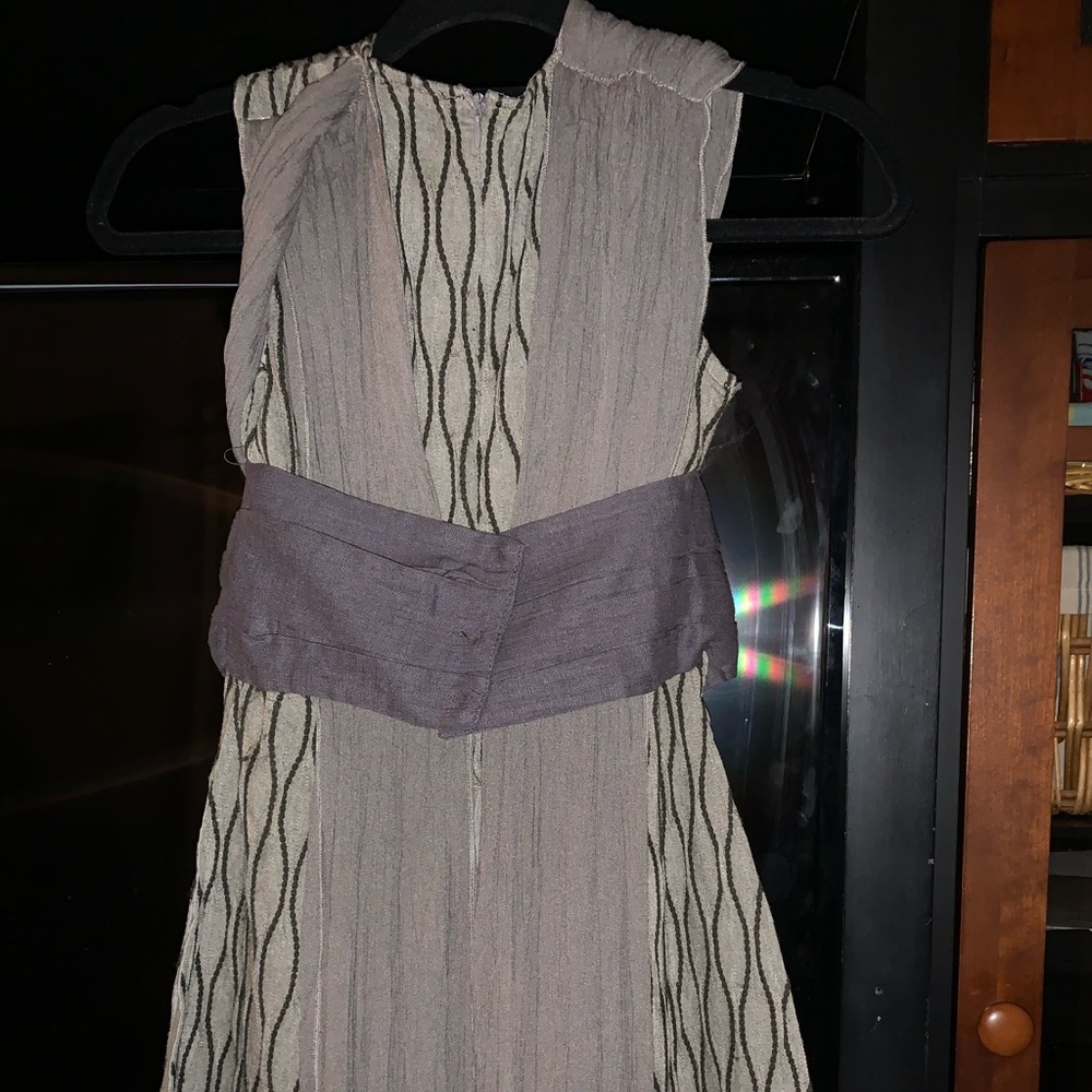 Rey galaxy’s edge costume